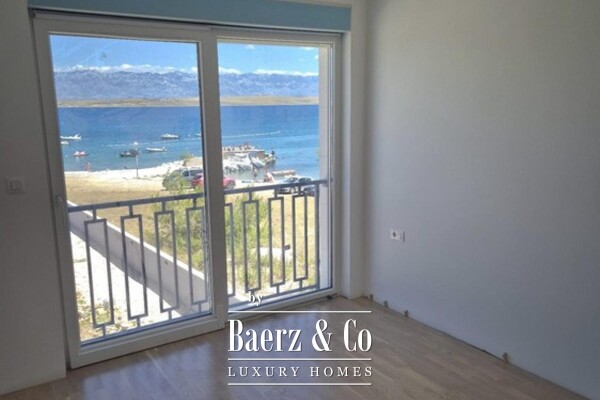 photo 12 Vir, Luxury villa with a rooftop terrace and two swimming pools - second row to the sea