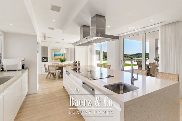 photo 16 Beautiful luxury home in San Roque, San Roque Campo